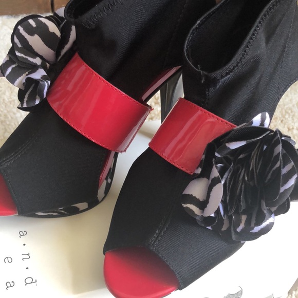 High heels - Picture 2 of 9